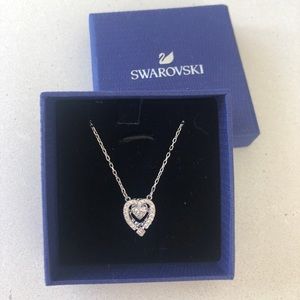 Swarovski sparkling dance heart necklace, white